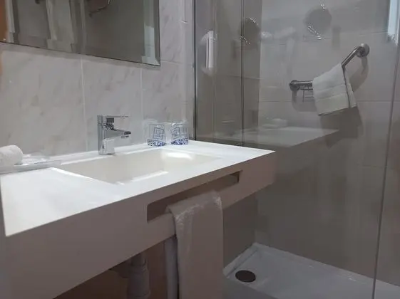 Standard Interior Room, 2 Twin Beds