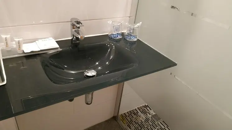 Standard Interior Room, 2 Twin Beds