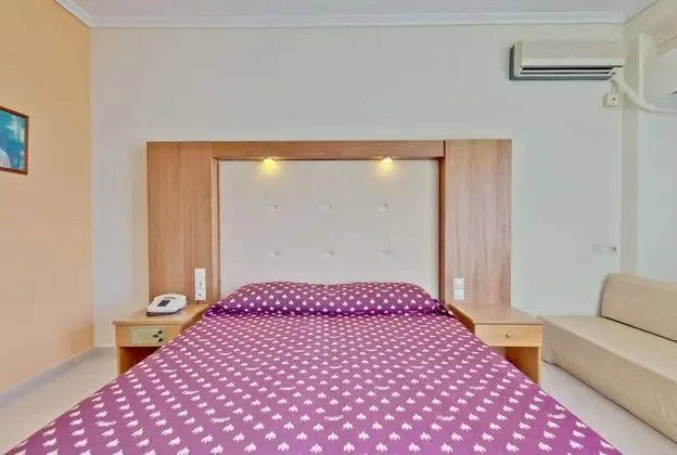 Standard Tek Büyük veya İki Ayrı Yataklı Oda, Deniz Manzaralı
