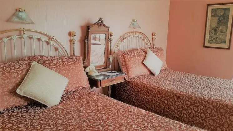 Superior Oda, 2 Çift Kişilik Yatak, Bahçe Manzaralı, Bahçeli (Luxury Garden - Two Doubles)