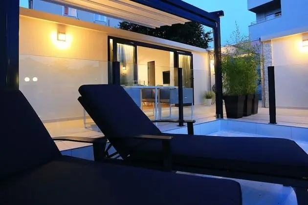 Luxury Karavan, Engellilere Uygun, Sigara İçilmez