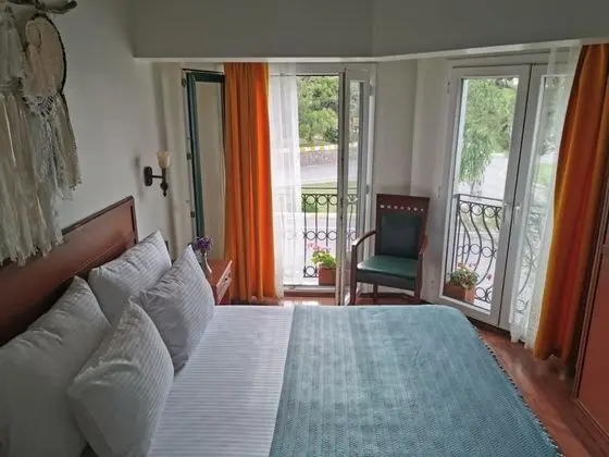 Standart Oda, Bahçe Manzaralı