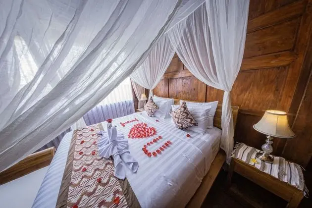 Family Villa, 2 Yatak Odası, Kişiye Özel Havuzlu