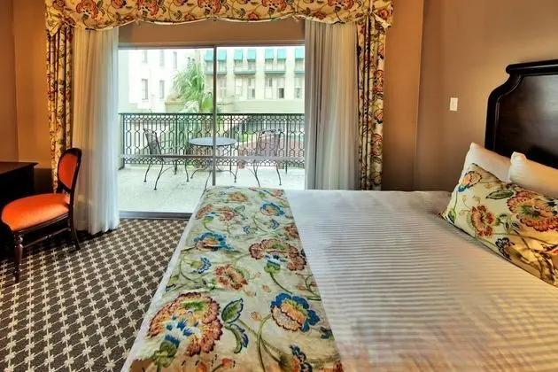 Classic Tek Büyük Yataklı Oda, 2 Çift Kişilik Yatak, Balkon