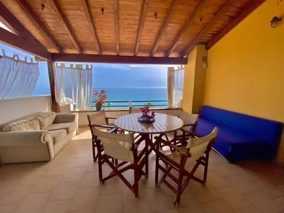 Apart Daire, 2 Yatak Odası, Deniz Manzaralı