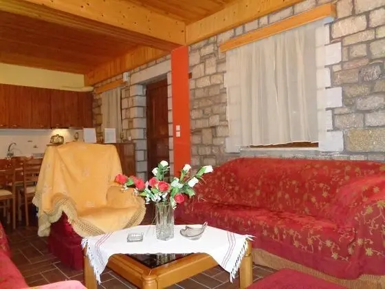 Traditional Apart Daire, 1 Yatak Odası, Şömine, Zemin Kat