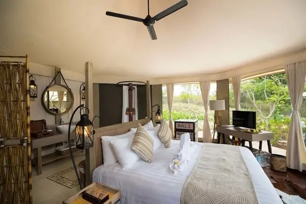 One Bedroom Cliff Tent Villa