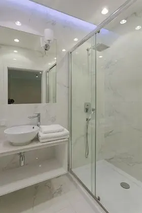 Apart Daire, 1 Çift Kişilik Yatak, Sigara İçilmez