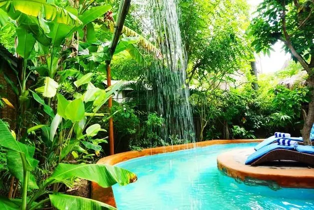 Villa (Bambu)