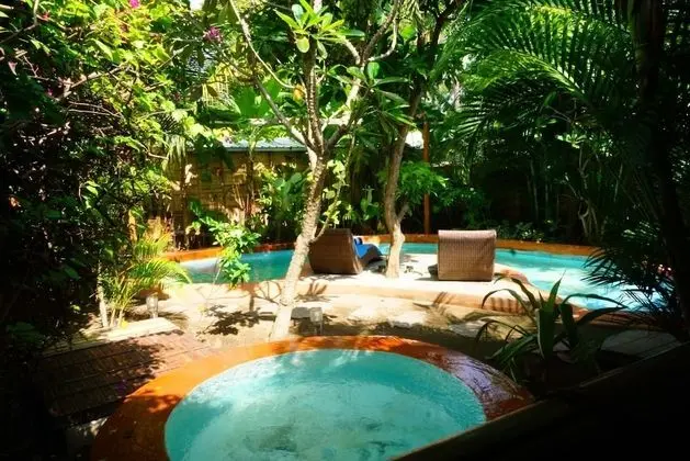 Villa (Bambu)
