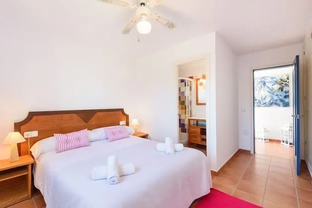 Villa, 4 Yatak Odası, Kişiye Özel Havuzlu, Deniz Manzaralı (Duplex)