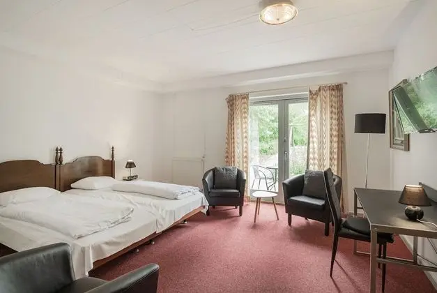 Classic Tek Büyük Yataklı Oda