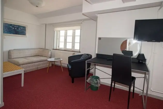 Classic Tek Büyük Yataklı Oda