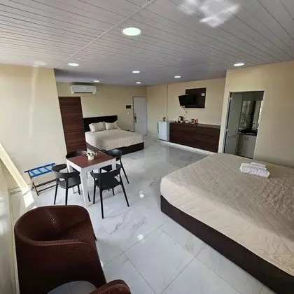 Deluxe Dört Kişilik Oda