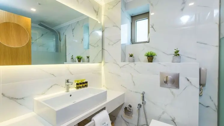 Superior Tek Büyük veya İki Ayrı Yataklı Oda, Balkon