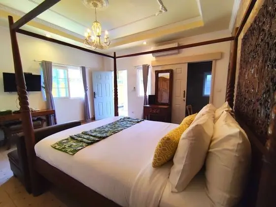 Superior Villa, 1 Yatak Odası, Mutfak, Havuz Manzaralı