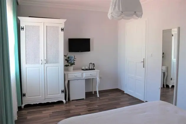 Standart Oda, Bahçe Manzaralı