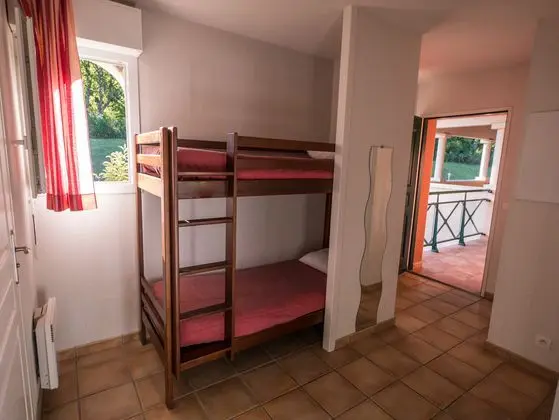 Apart Daire Capacity 6