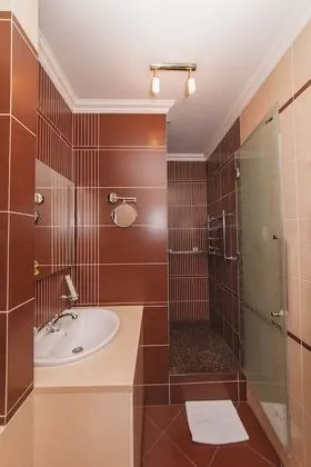 Superior Tek Büyük Yataklı Oda