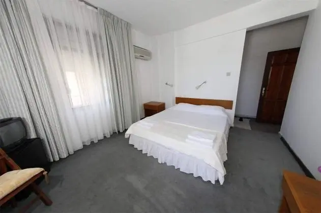 Standard Üç Kişilik Oda