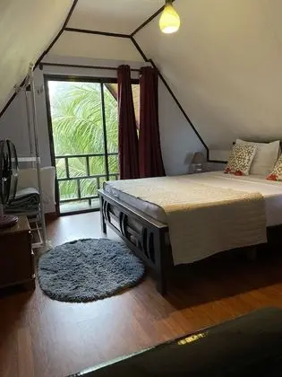 Apart Daire, Birden Çok Yatak, Havuz Kenarı