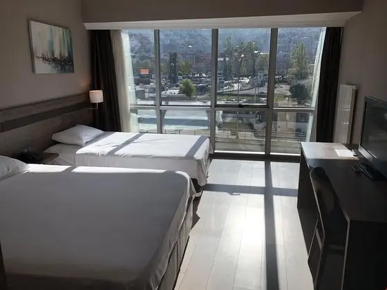Klasik Oda - Şehir Manzaralı