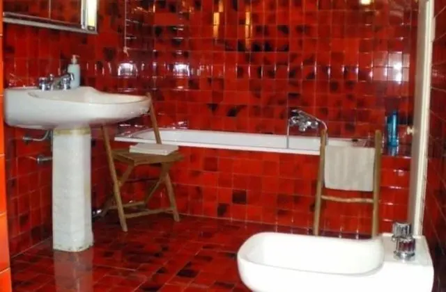 Dört Kişilik Oda, Özel Banyo (Esther)