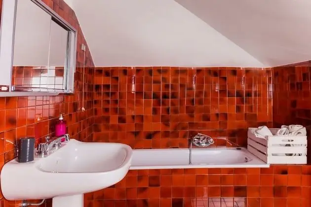 Dört Kişilik Oda, Özel Banyo (Poker)