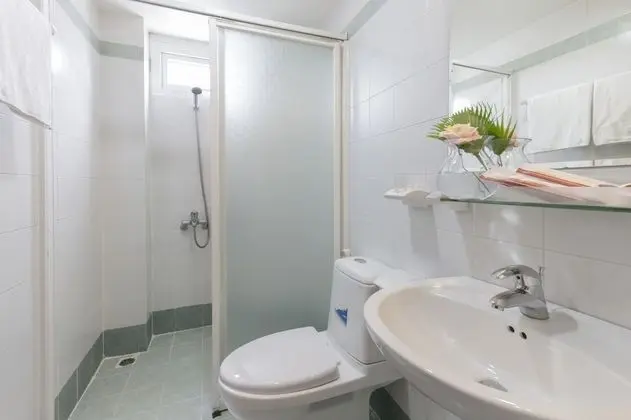 Deluxe Tek Büyük Yataklı Oda (Window)
