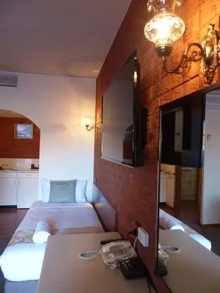 Standard Stüdyo, Birden Çok Yatak, Avlu Manzaralı