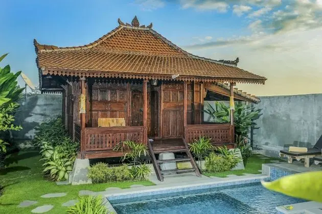 Honeymoon Villa