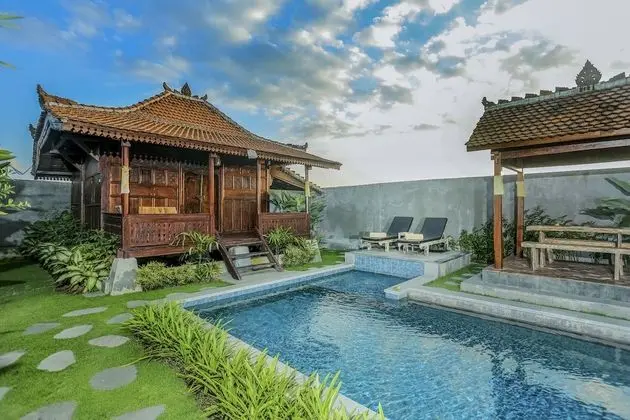 Honeymoon Villa
