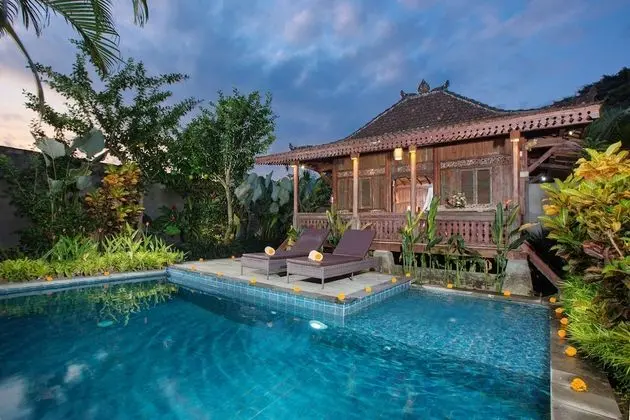 Honeymoon Villa