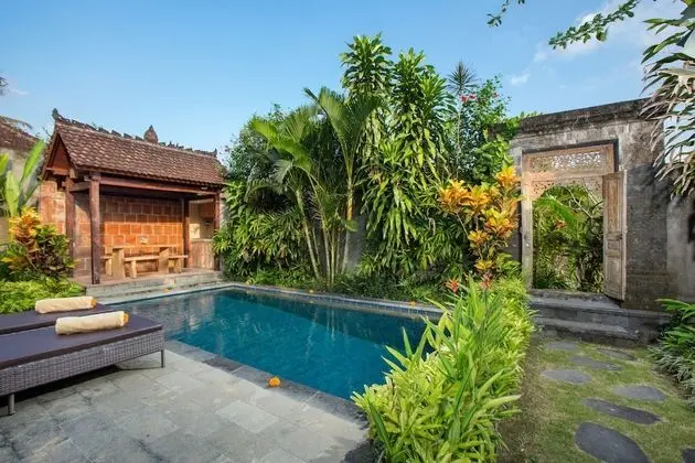 Honeymoon Villa
