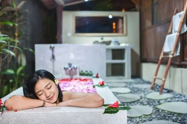 Honeymoon Villa