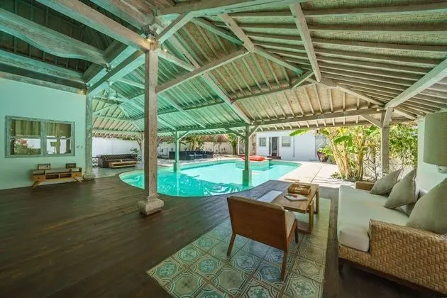 Deluxe Villa