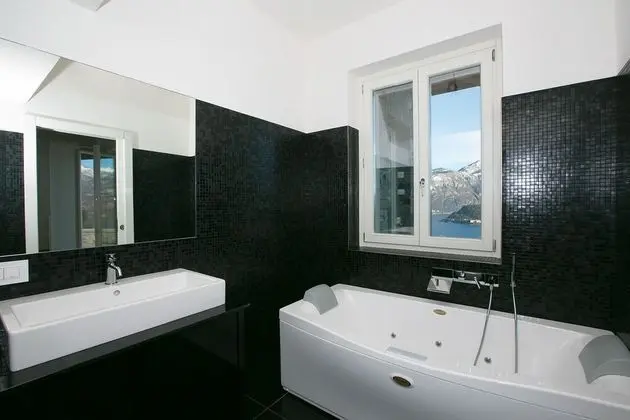 Villa, 5 Yatak Odası, Kişiye Özel Havuzlu, Göl Manzaralı