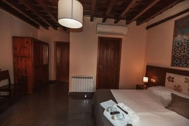 Basic Tek Büyük Yataklı Oda