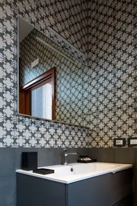 Junior Süit (Gorky Park)