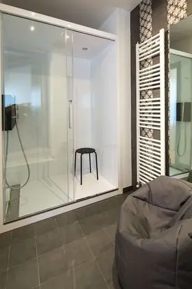 Junior Süit (La mia Africa)