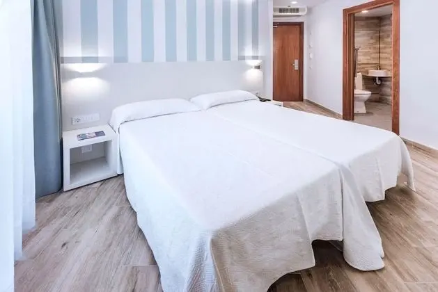 Üç Kişilik Oda (3 adults)