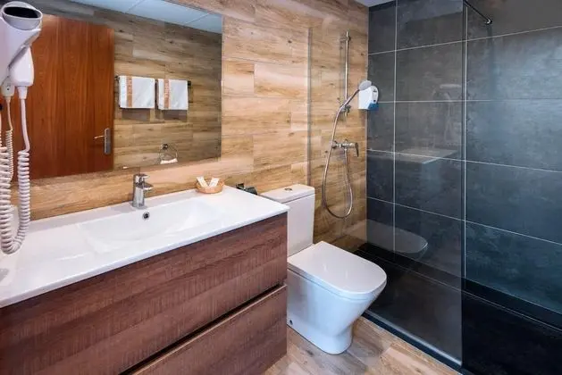 Üç Kişilik Oda (3 adults)