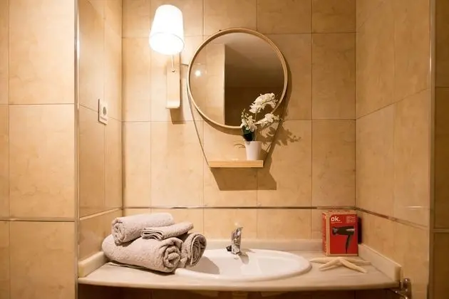 Standard Stüdyo, Özel Banyo