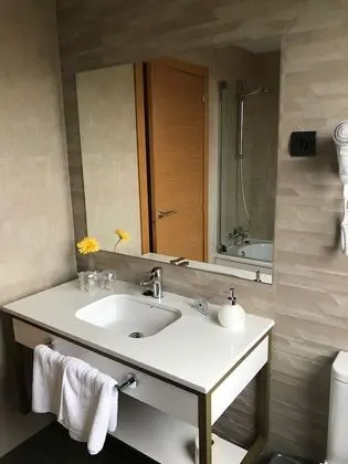 İki Ayrı Yataklı Oda, Özel Banyo