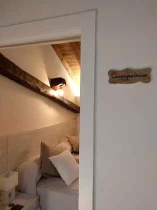 Dört Kişilik Oda (Carrapedrico)