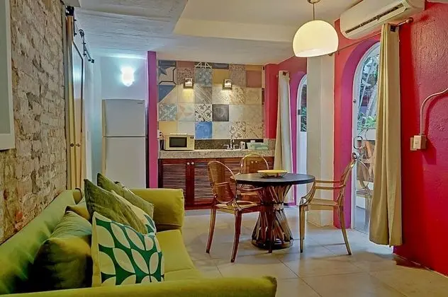 Penthouse, Breakfast Included