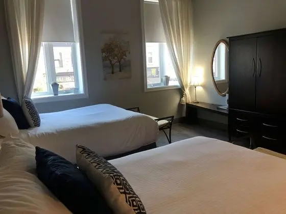 Standard Oda, 2 Büyük (Queen) Boy Yatak, Sigara İçilmez, Şehir Manzaralı (Refrigerator & Microwave)