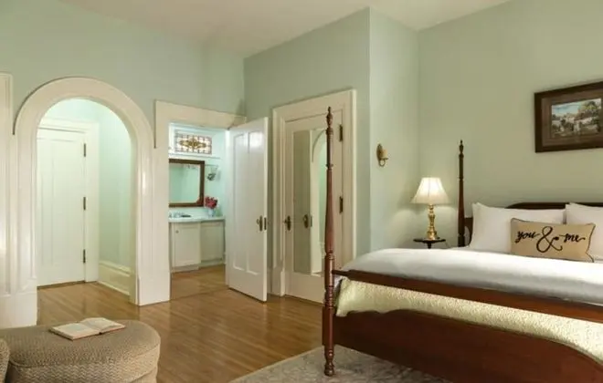 Oda, Özel Banyo (Dressing Room #2)