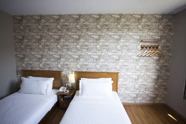 Art Concept Twin Room