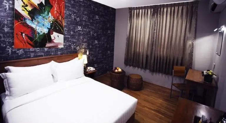 Suite Concept Room